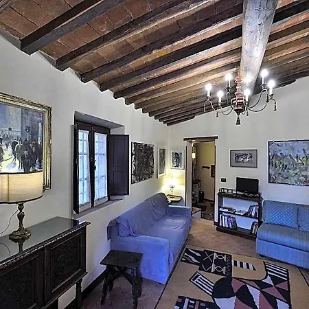 Castelletto Di Montebenichi 4*